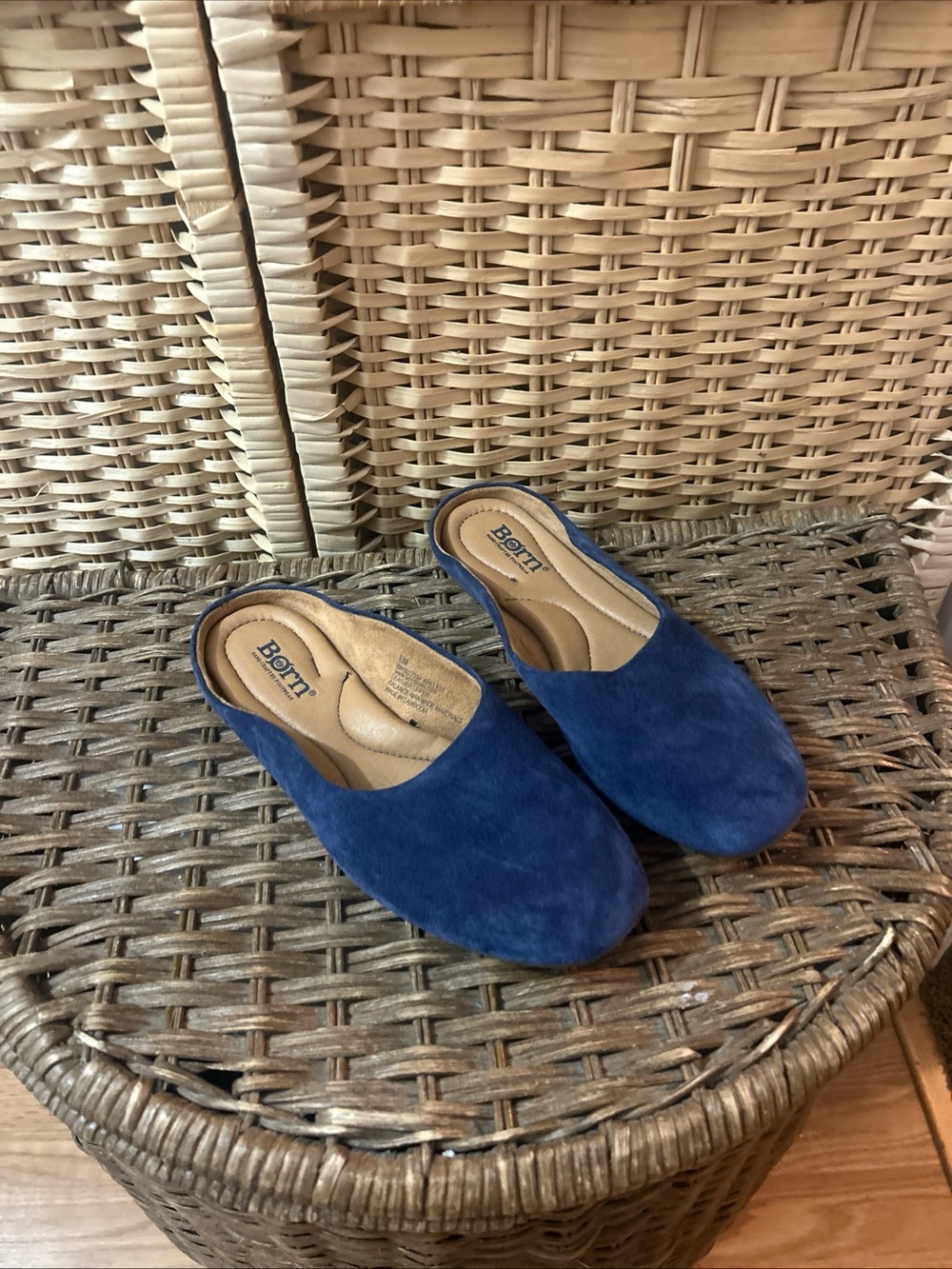 Born Ladies Blue Mule Slip on size 6M
